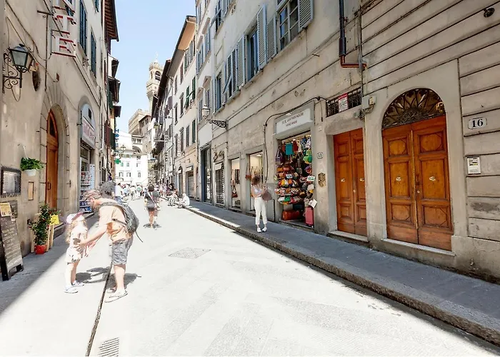 Uffizi Apartamento *
